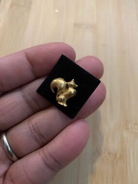 Vintage Gold Cat Pin Brooch